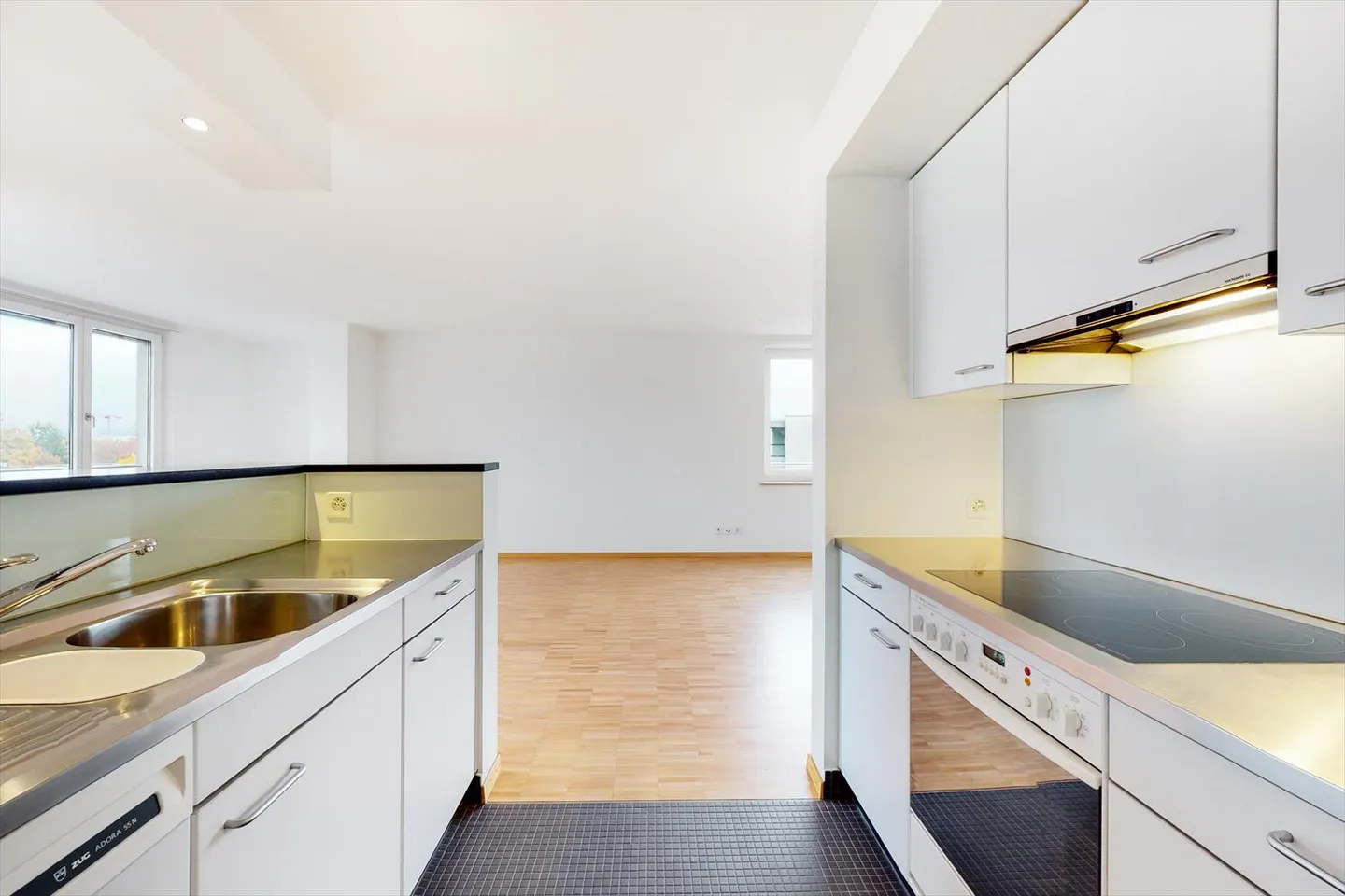 «Wunderschöne Wohnung im Zentrum von Dübendorf» - Foto 3 von 6