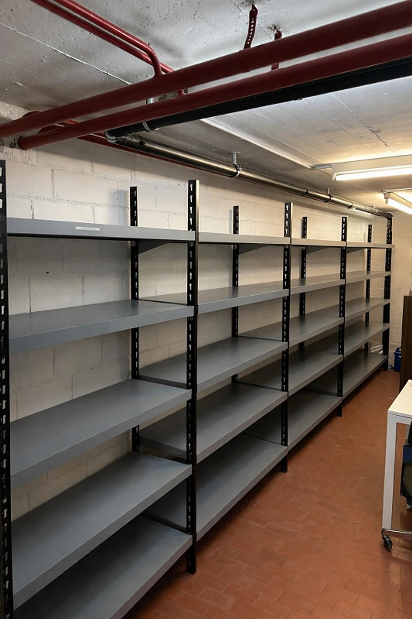 Charmante Gewerberäume im Dorf - Foto 10 von 17
