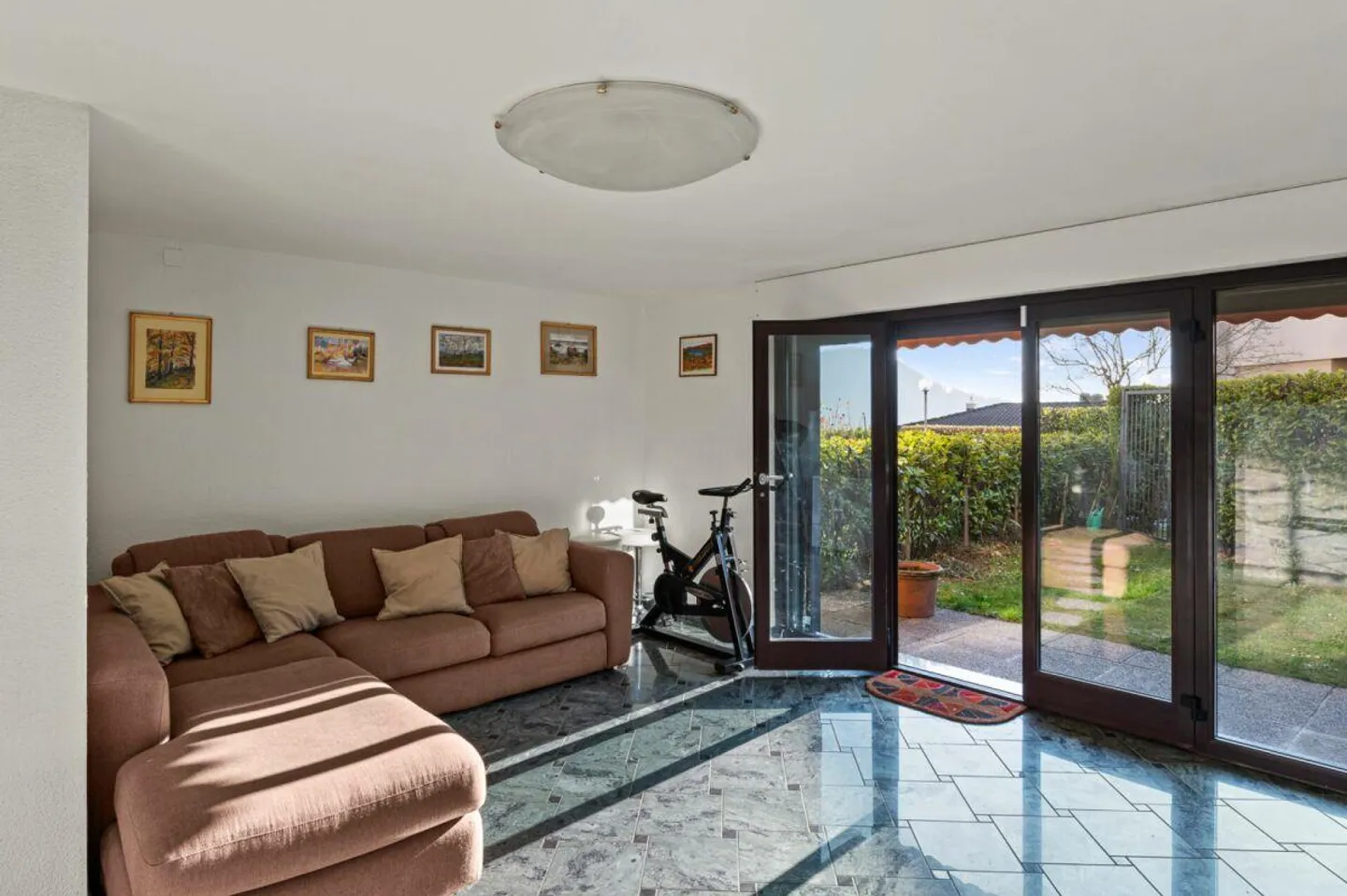 Casa a schiera accogliente con giardino e area piscina - Foto 12 di 12
