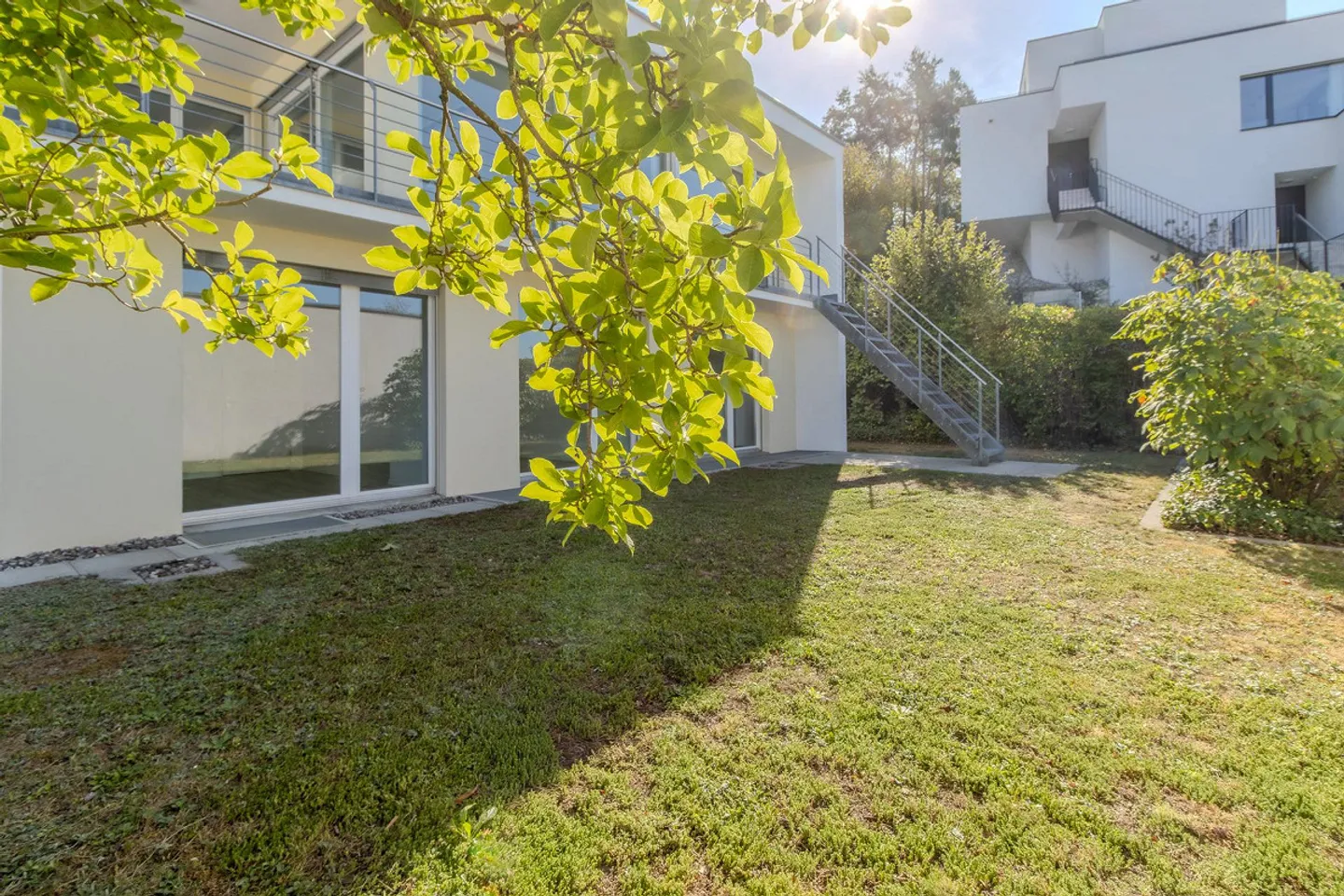 Plenty of space, idyllic tranquility, and wonderful views - Photo 5 of 23