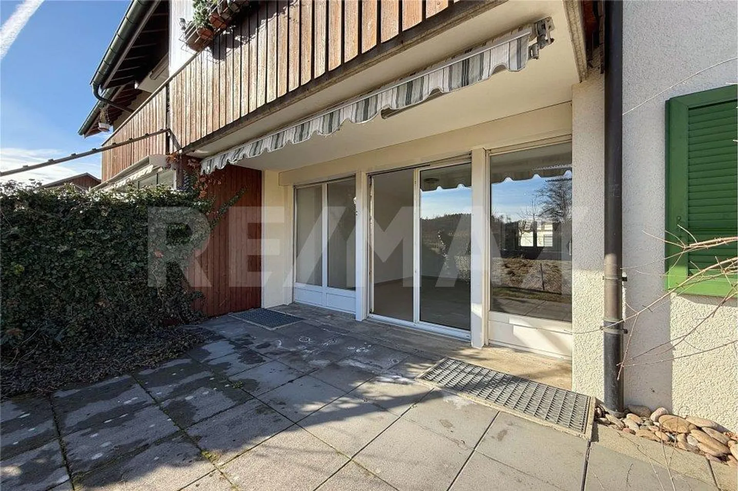 Condominium lumineux et calme avec vue sur le jardin dans un emplacement central - Photo 5 sur 13