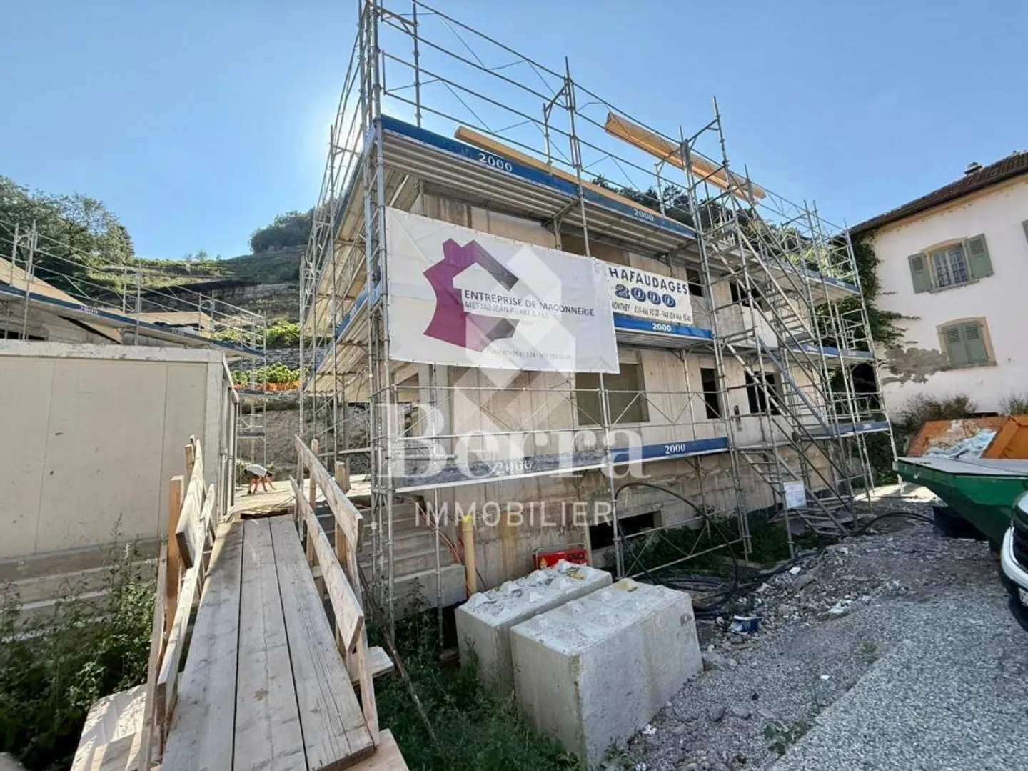 The Castle at Your Feet: Authenticity and Charm, Construction Site in Progress - Photo 12 of 13