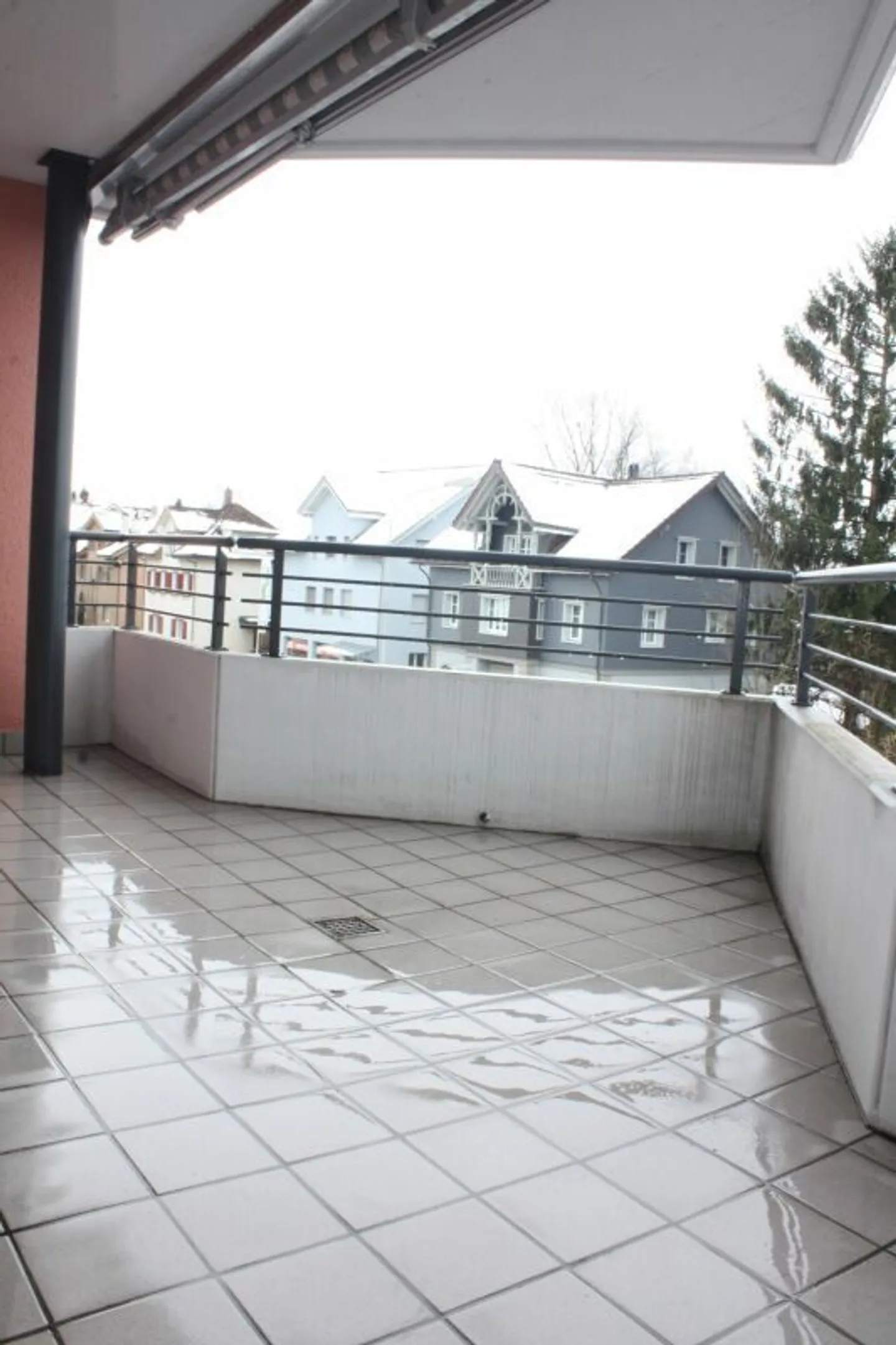 PIANO APPARTAMENTO MODERNO CON OTTIMA INFRASTRUTTURA - Foto 4 di 6