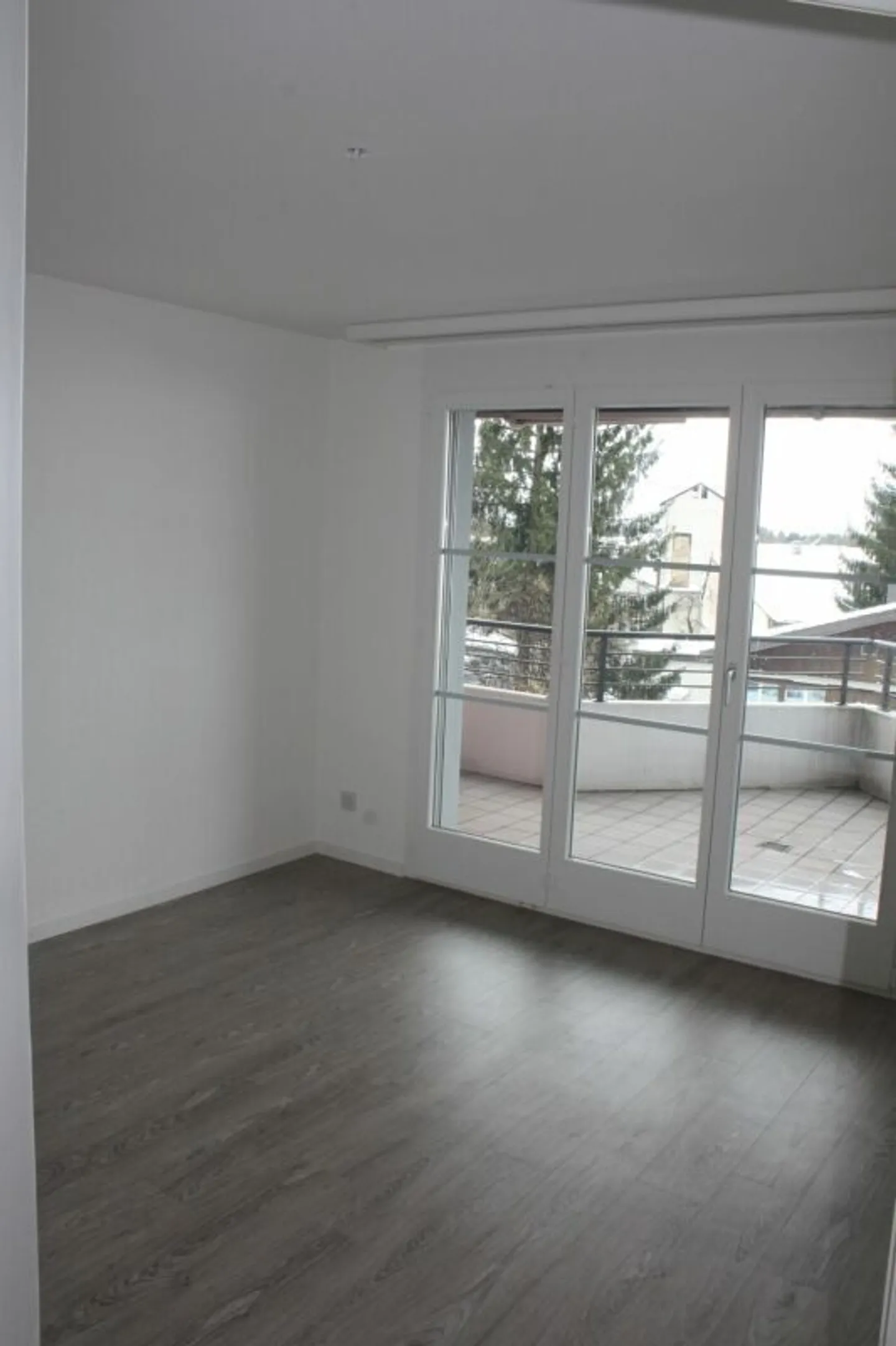 PIANO APPARTAMENTO MODERNO CON OTTIMA INFRASTRUTTURA - Foto 5 di 6