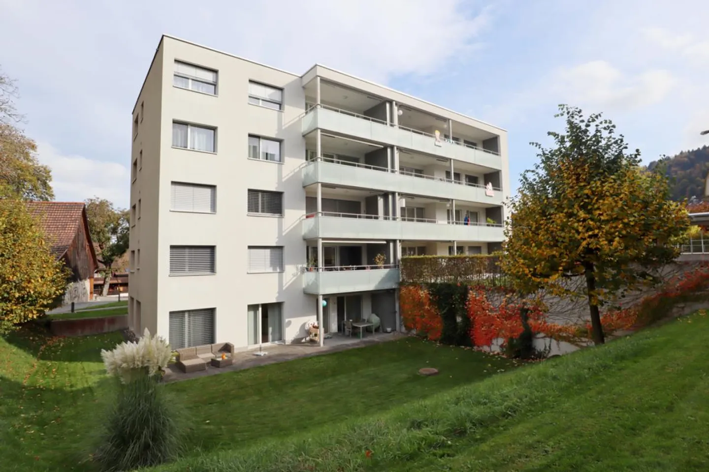 Familienidylle in bester Lage - Foto 1 von 7
