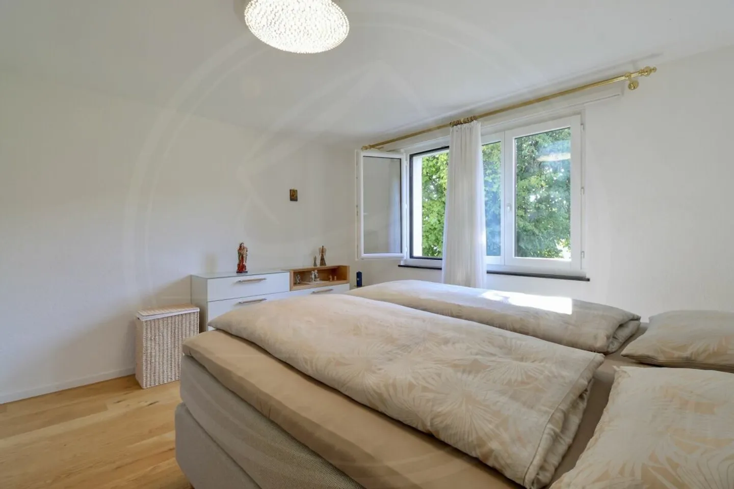 Casa unifamiliare ben tenuta di 4½ locali in posizione tranquilla a Reinach AG - Foto 8 di 14