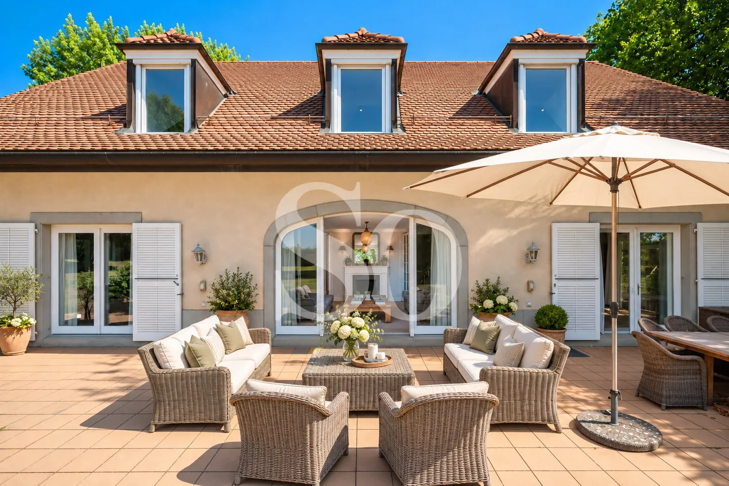 Wunderschöne Detached Villa in Terre Sainte - Foto 1 von 12