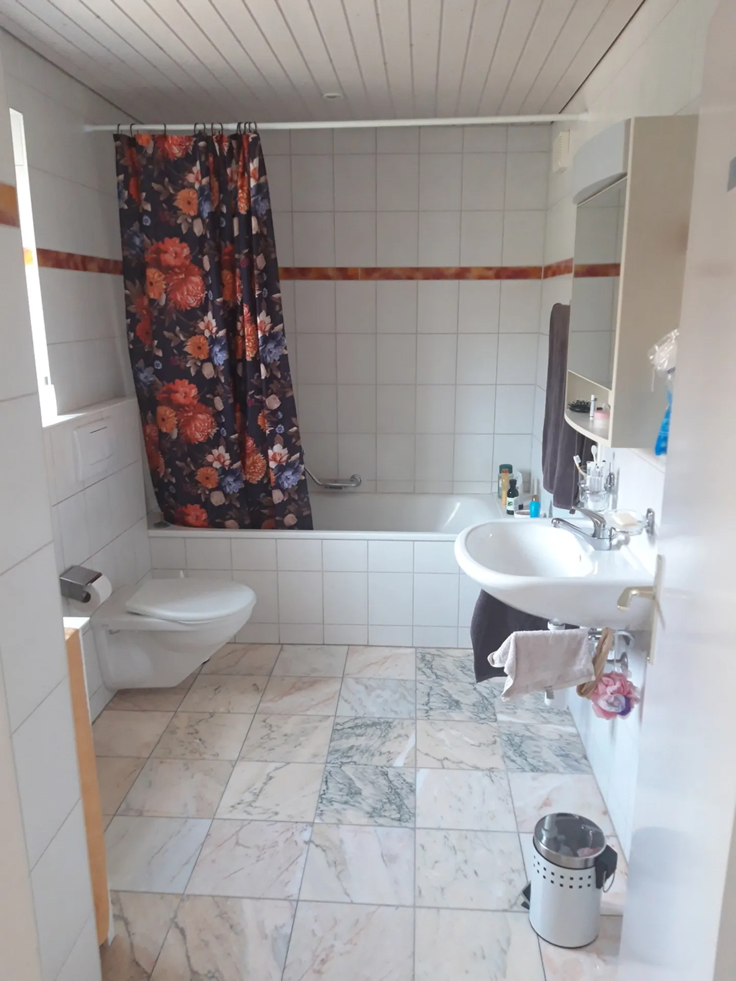 2.5 rooms in downtown Fribourg - Photo 5 of 7