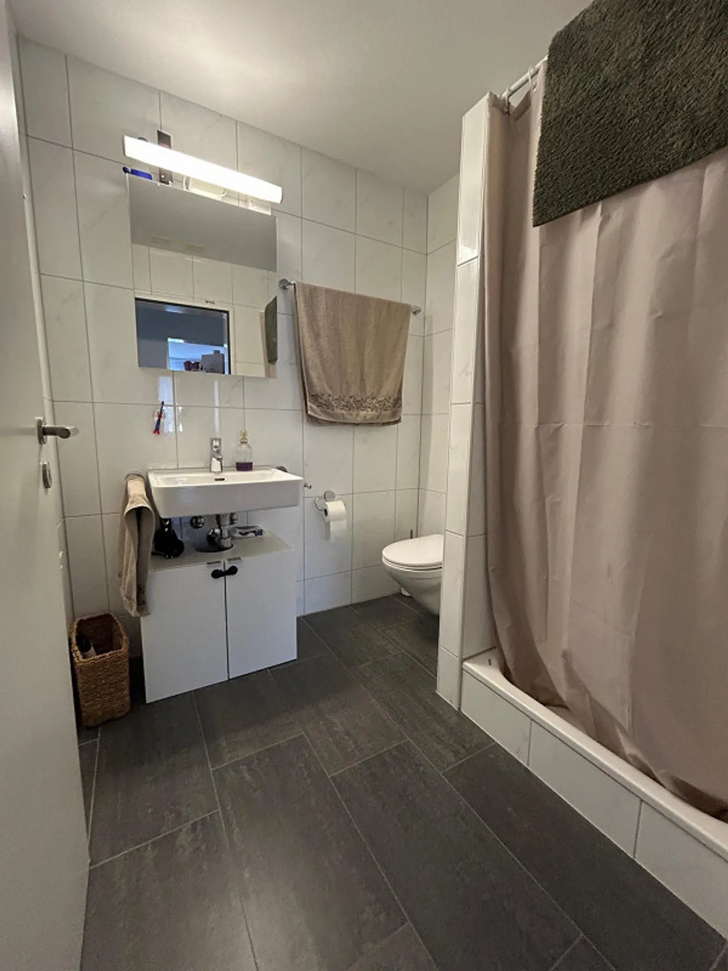 4.5-Zimmer-Wohnung an ruhiger Lage - Foto 9 von 12