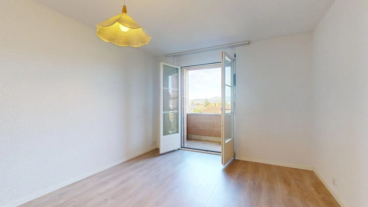 Geräumige Wohnung mit atemberaubendem Blick - Foto 7 von 14