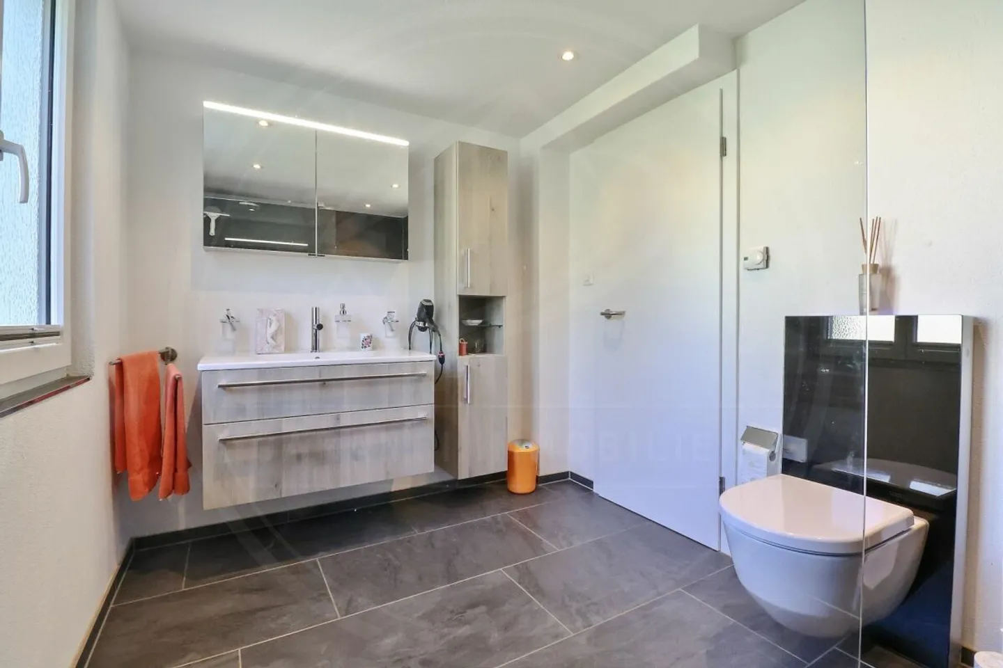 Casa unifamiliare ben tenuta di 4½ locali in posizione tranquilla a Reinach AG - Foto 10 di 14