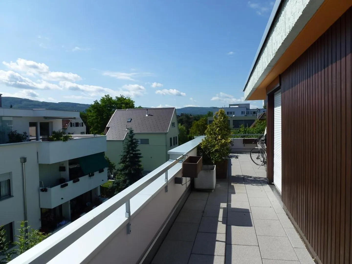 Geräumige Attikawohnung mit Terrasse - Foto 9 von 10