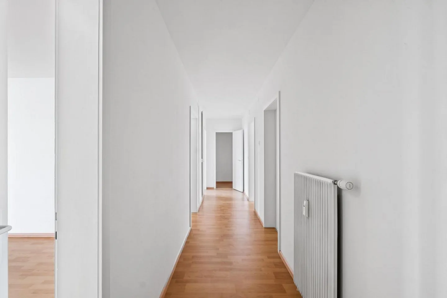 Appartamento moderno in natura - Foto 8 di 11