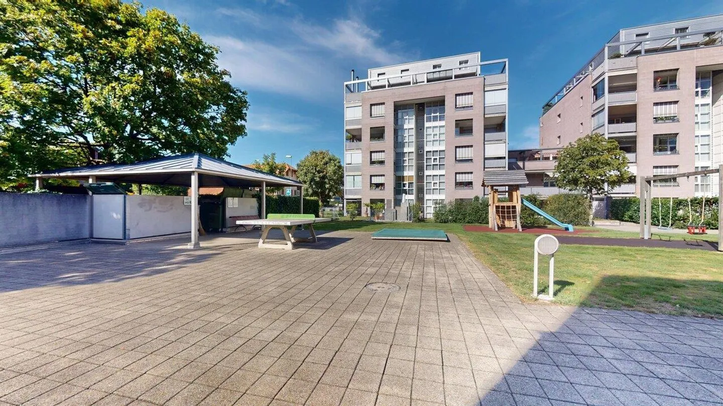 Geräumige Wohnung mit atemberaubendem Blick - Foto 14 von 14