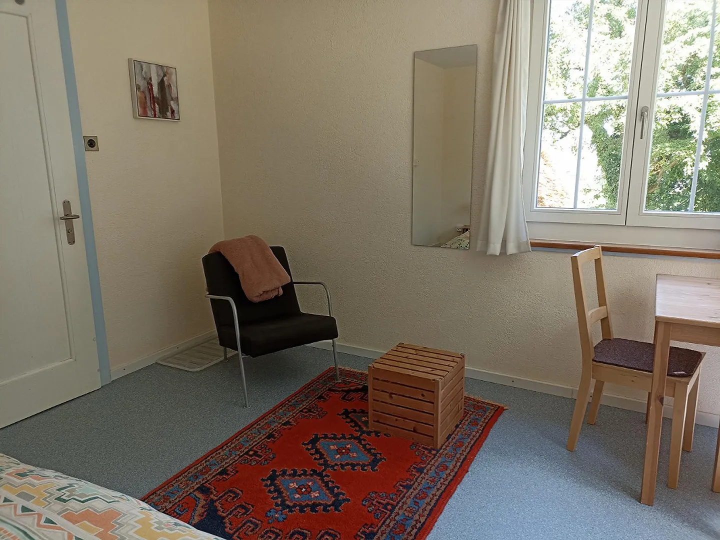 Chambre meublée avec douche privée - Photo 5 sur 7