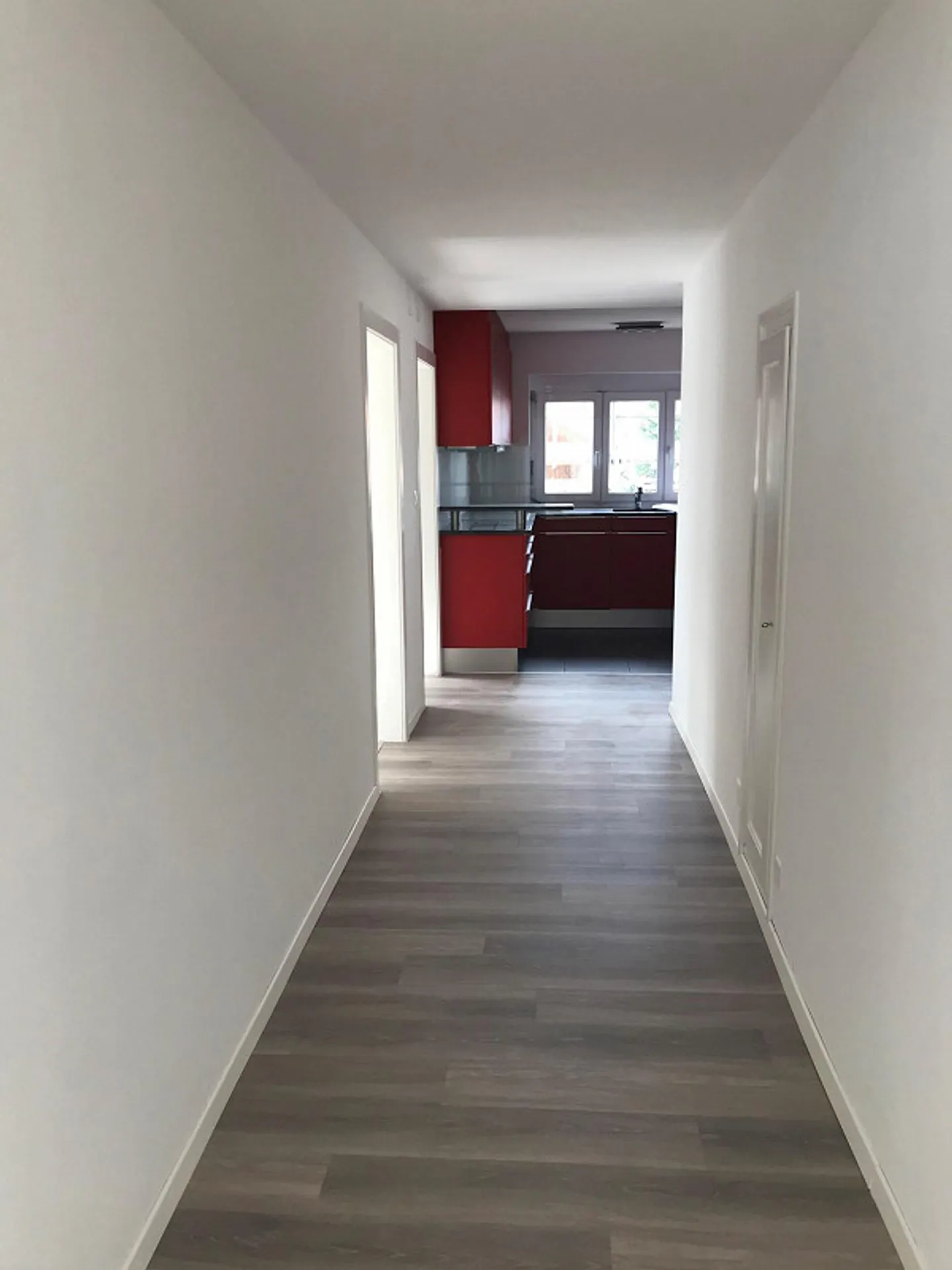 Appartement 4 pièces central près du réservoir - Photo 1 sur 7