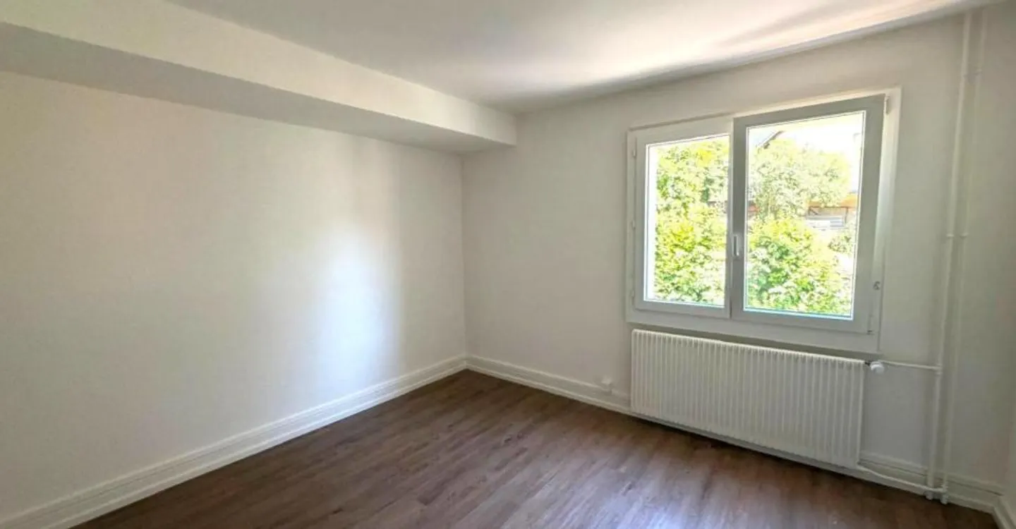 St-Imier, nice renovated 3.5-room apartment on the 2nd floor - Photo 6 of 11