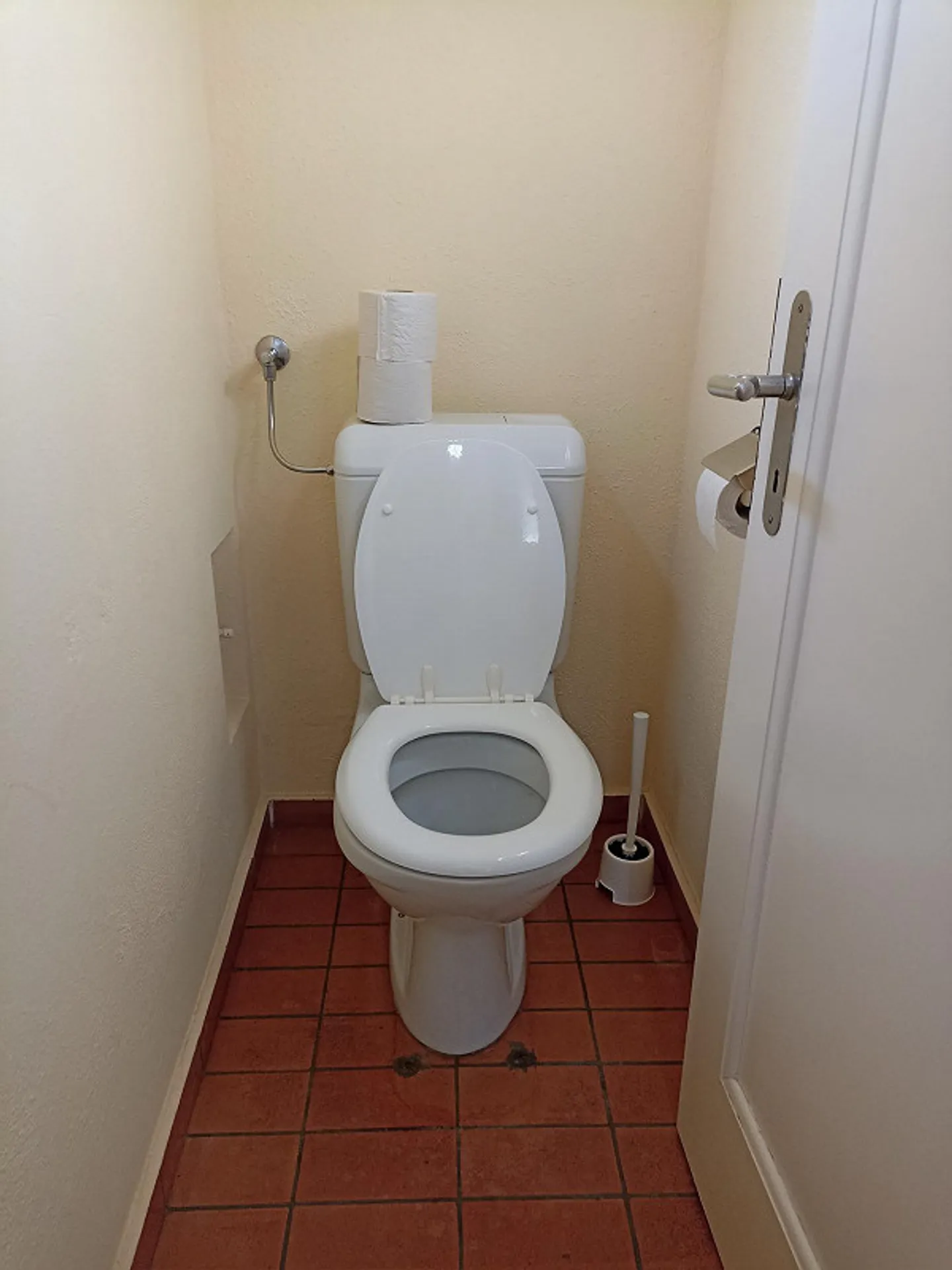Chambre meublée avec douche privée - Photo 3 sur 7