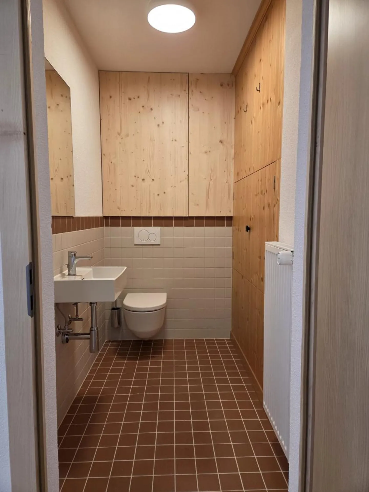 Local commercial à Rossinière - Photo 3 sur 4