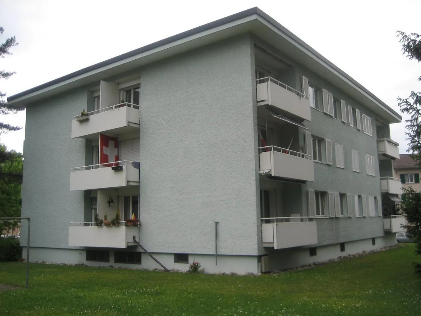 Accogliente appartamento ristrutturato di 3,5 stanze a Bülach - Foto 1 di 6