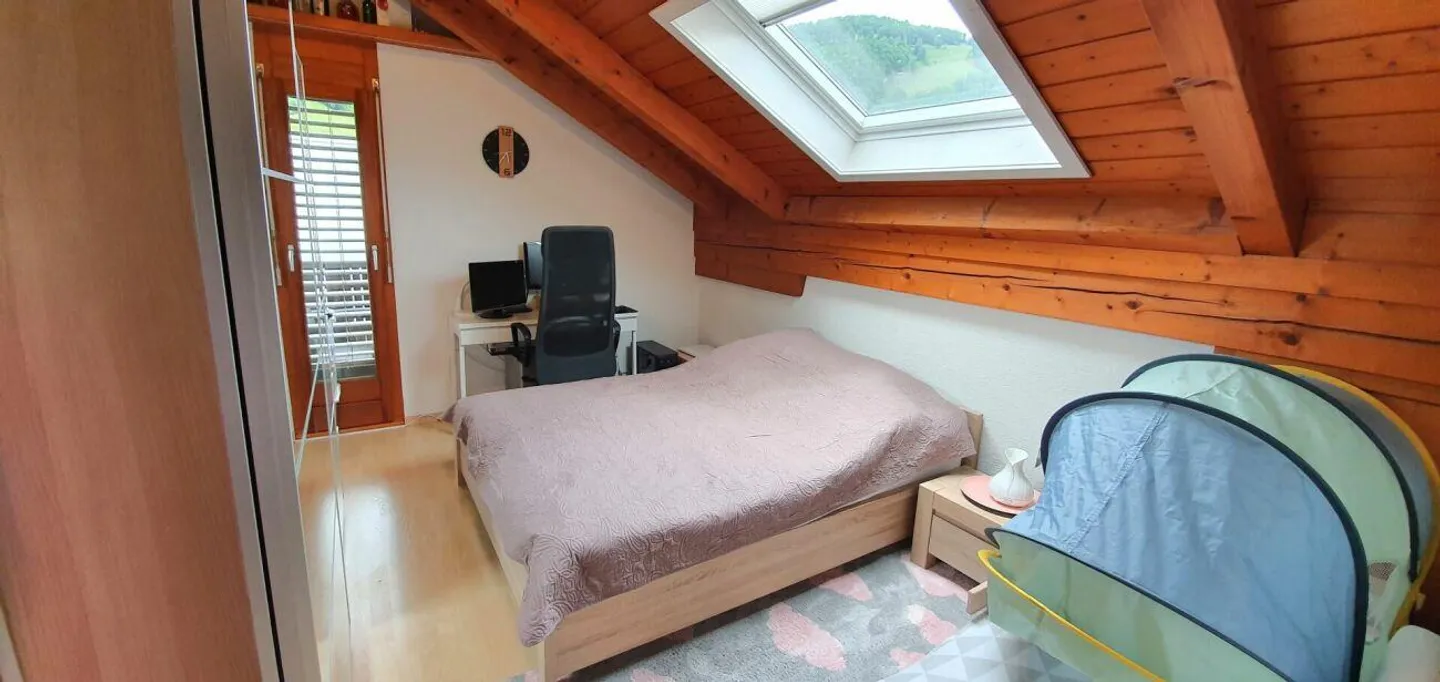 Charmante Renovierte Dachwohnung in Rüthi - Foto 1 von 6