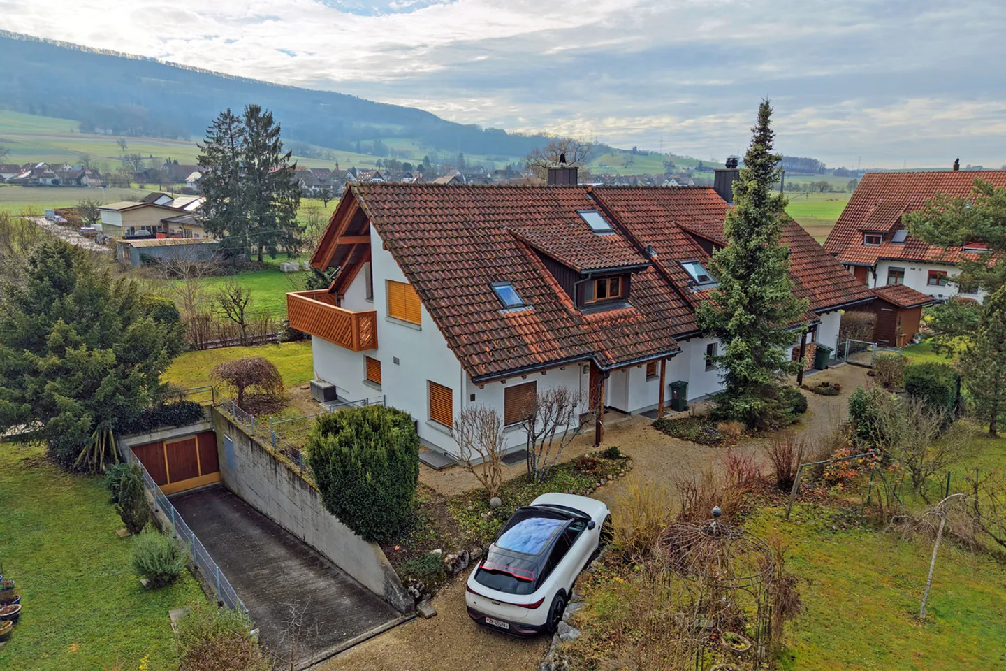 Einfamilienhaus mieten - Foto 2 von 13