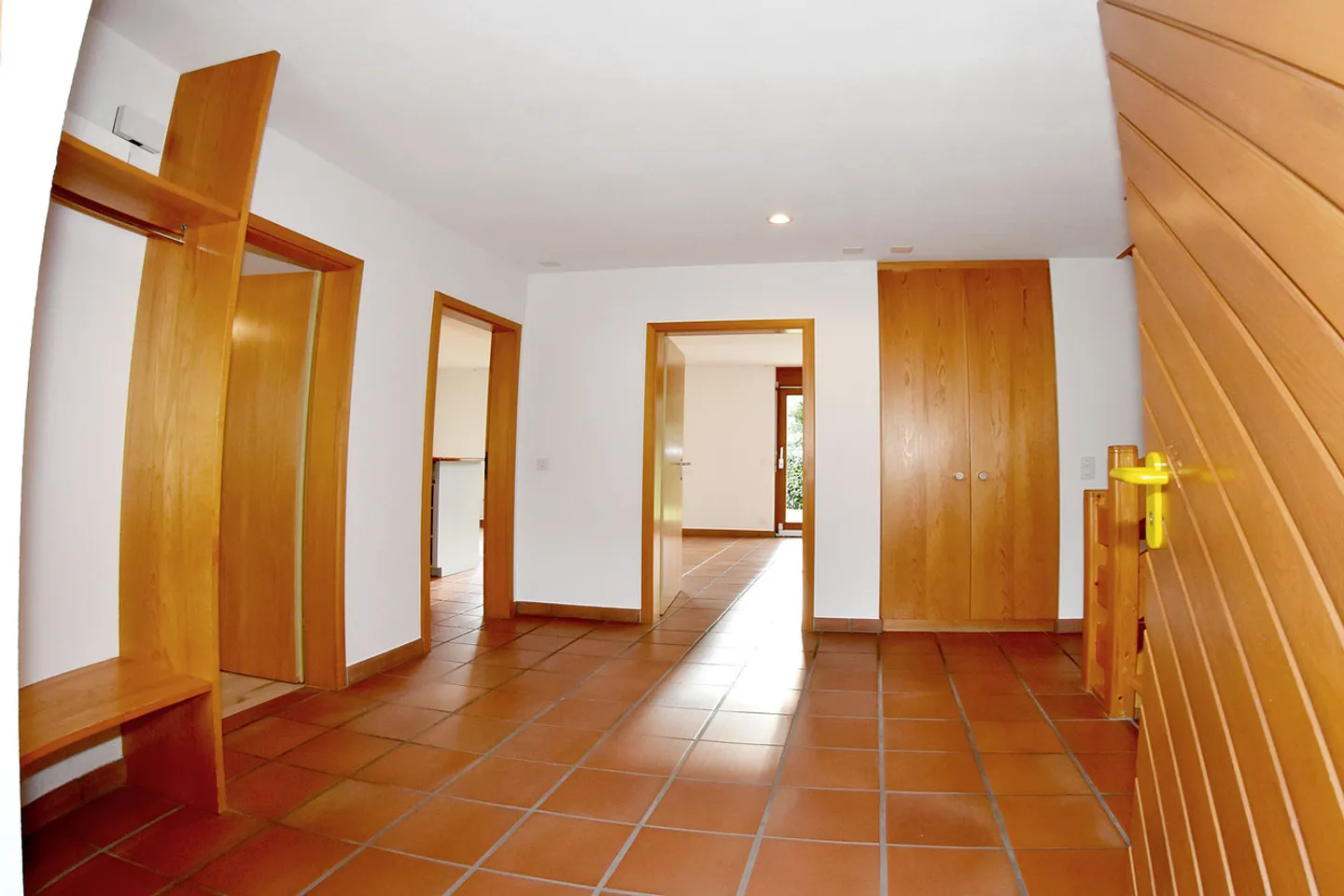 Einfamilienhaus mieten - Foto 3 von 13