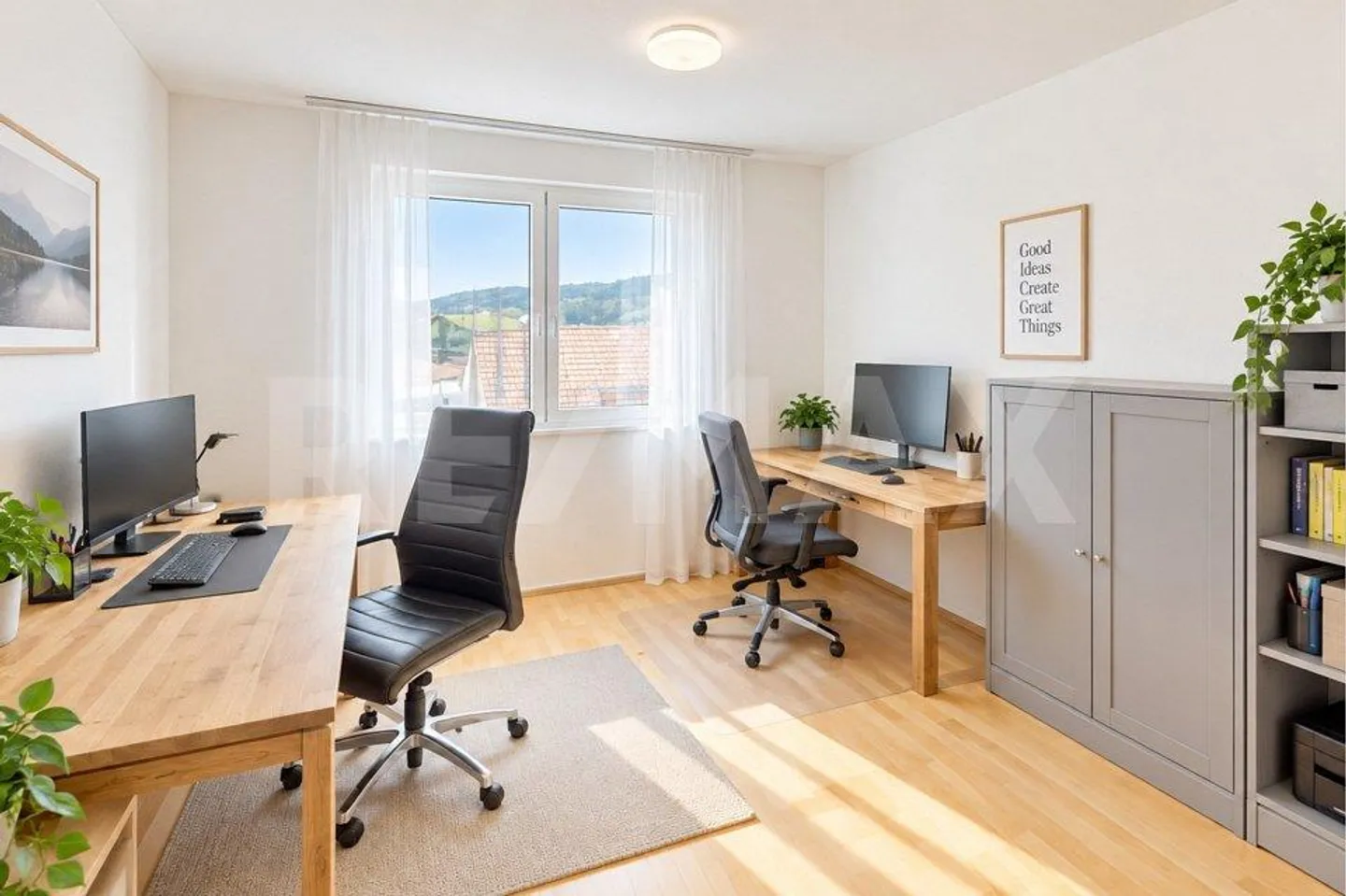 Living with a View – Spacious 4.5-Room Apartment with Expansion Potential - Photo 10 of 13
