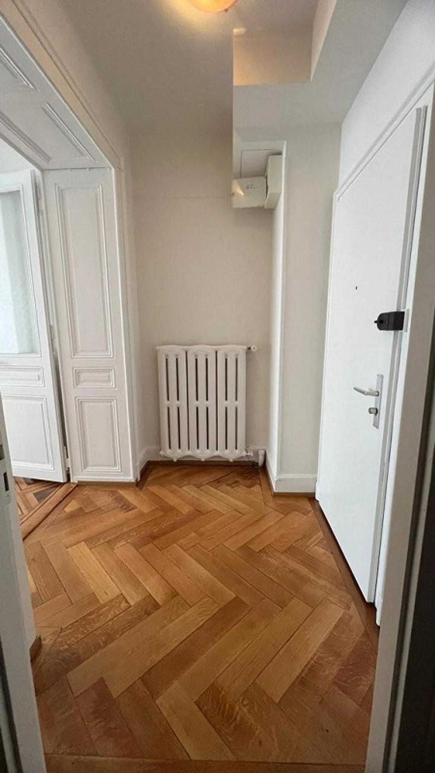 To seize! Spacious accommodation in the city center of Lausanne! - Photo 2 of 8