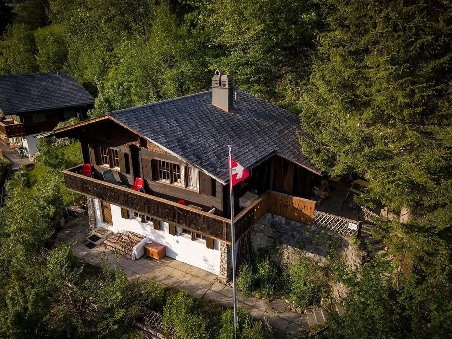 2-Familienhaus «Chalet Chez Teddy» in Lenk im Simmental - Foto 1 von 13