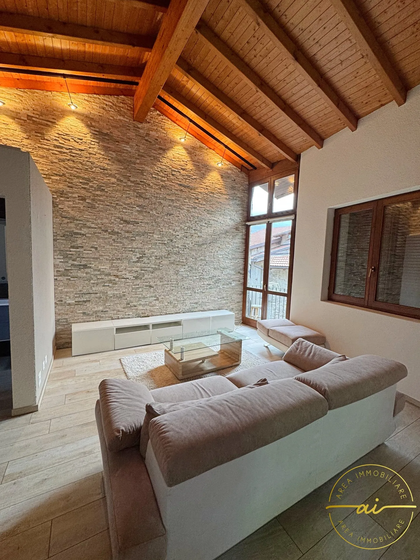 Belle maison avec 3,5 pièces au centre de Sonvico - Photo 1 sur 10