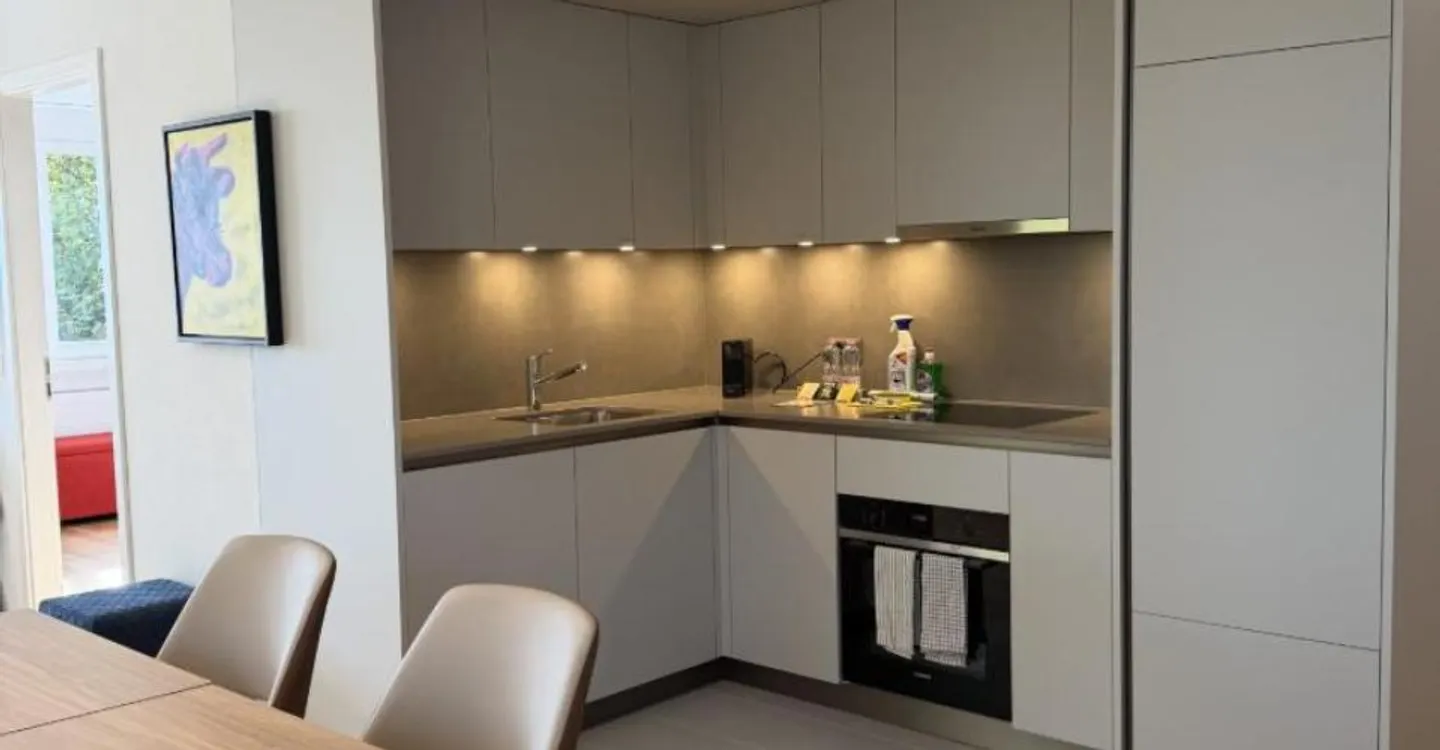 Charmant appartement 2.5 pièces - Photo 3 sur 8