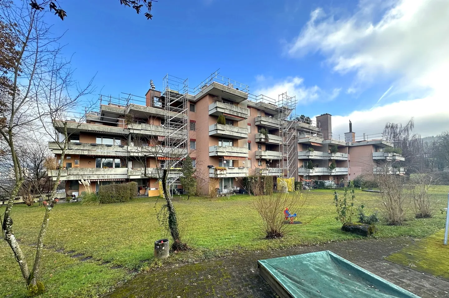 Appartement individuel attrayant et lumineux à Schlieren - Photo 1 sur 5