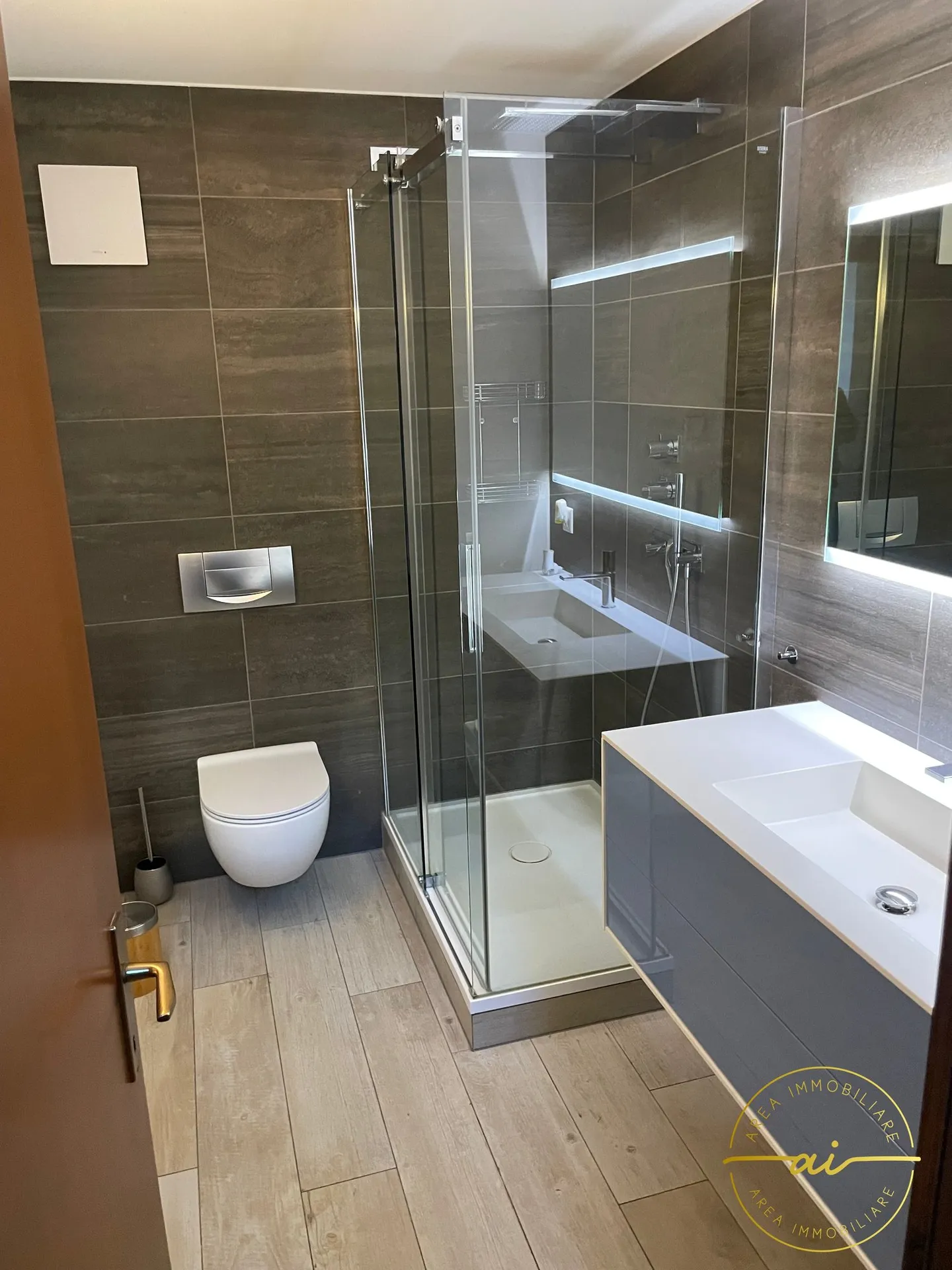 Belle maison avec 3,5 pièces au centre de Sonvico - Photo 6 sur 10