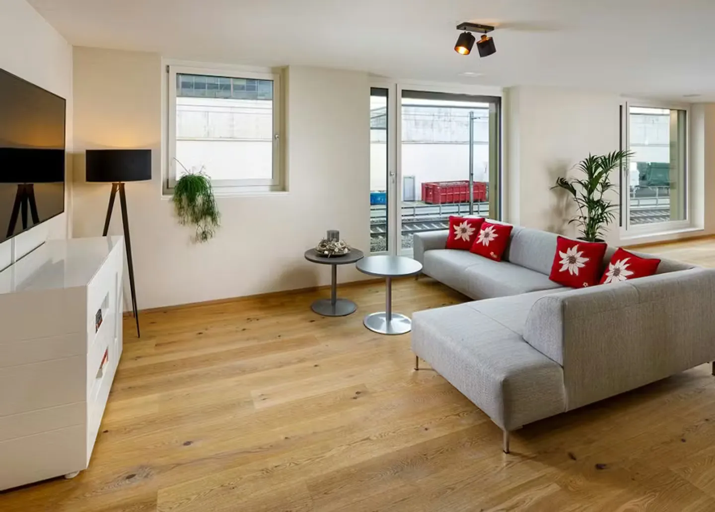Charmante Wohnung in Kloten - Foto 1 von 10