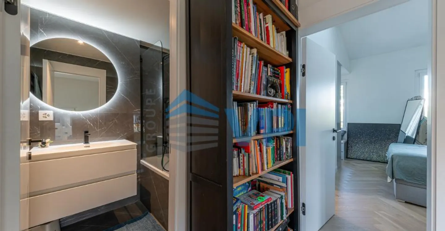 Duplex en Attique Rénové à Corsier - Photo 6 sur 12