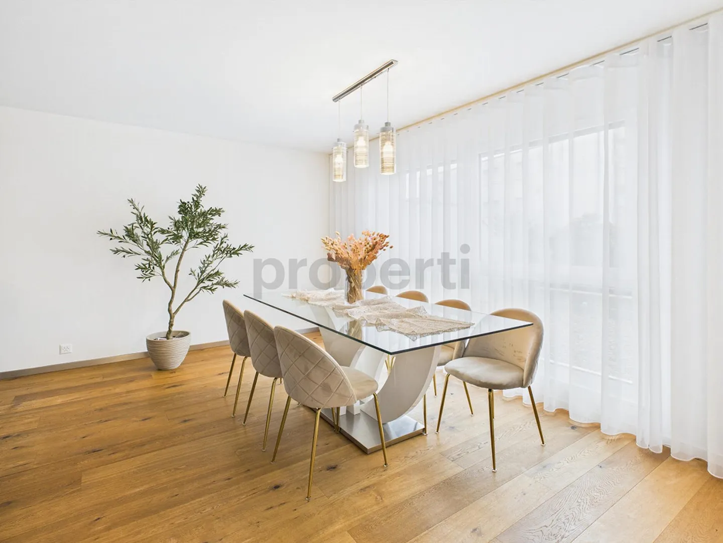 Spacious 5.5-room apartment in a quiet location in Grenchen - Photo 2 of 12