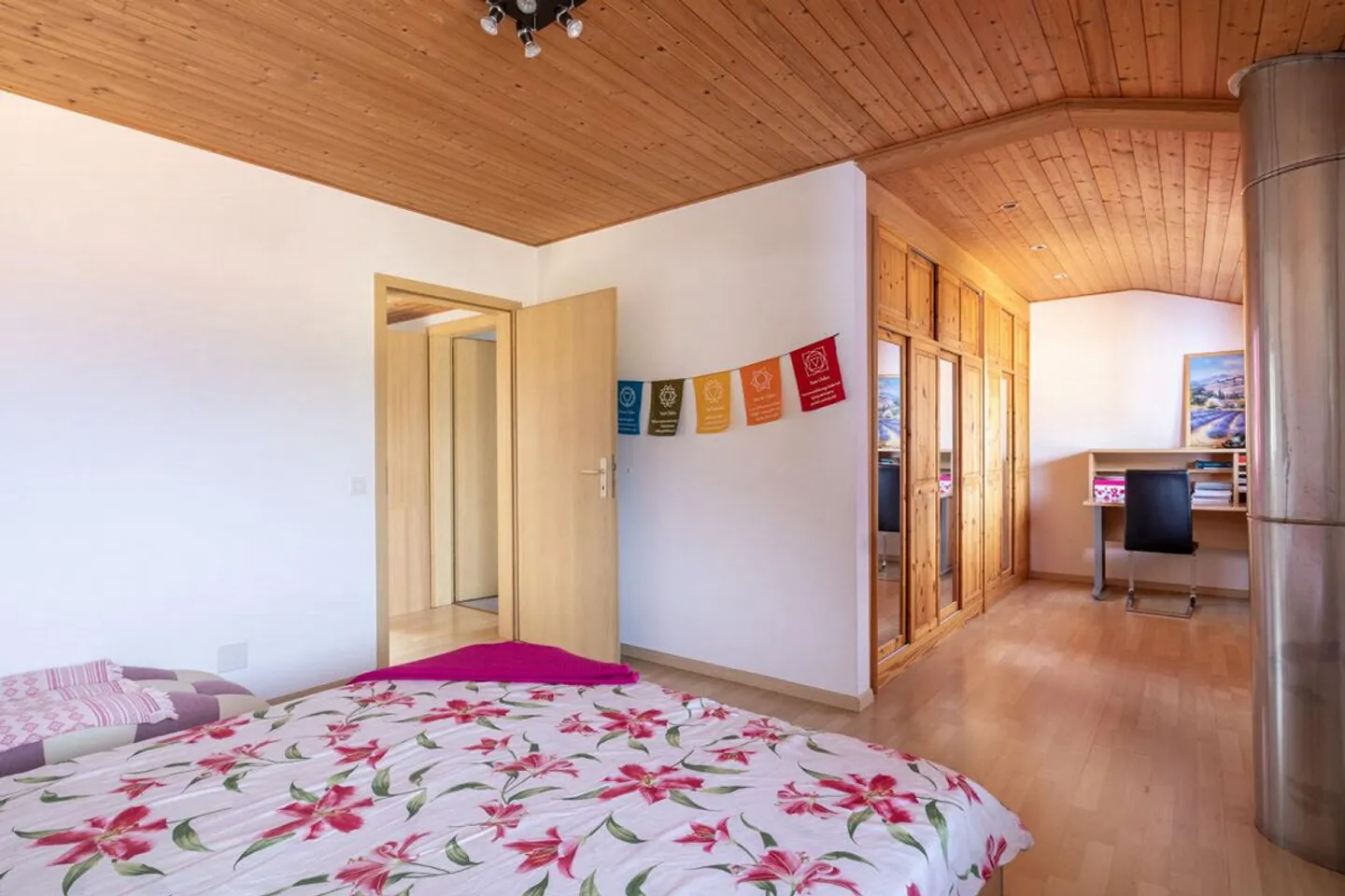 CUGNASCO - Mehrfamilienhaus mit großzügigen Wohnräumen - Foto 4 von 13