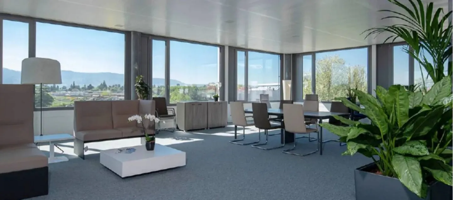 Verwaltungsflächen in einem Geschäftszentrum - Foto 3 von 6