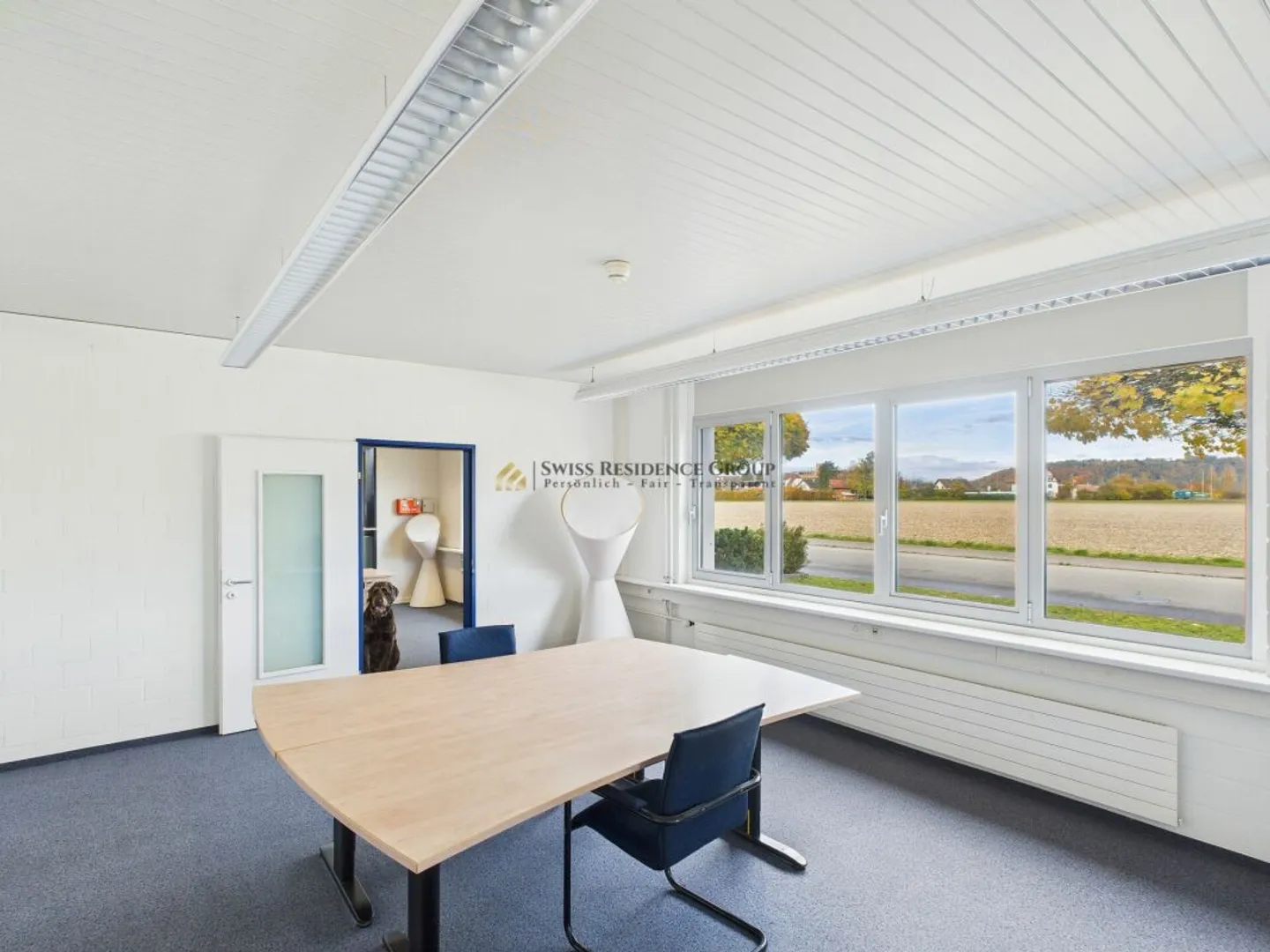 Office - Production & Industrial Building in Prime Location for Rent - Photo 19 of 39