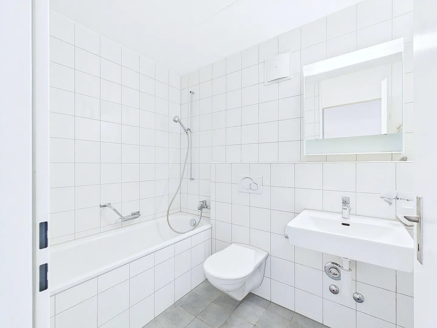 Appartement de 3 pièces dans un emplacement familial - Photo 4 sur 9