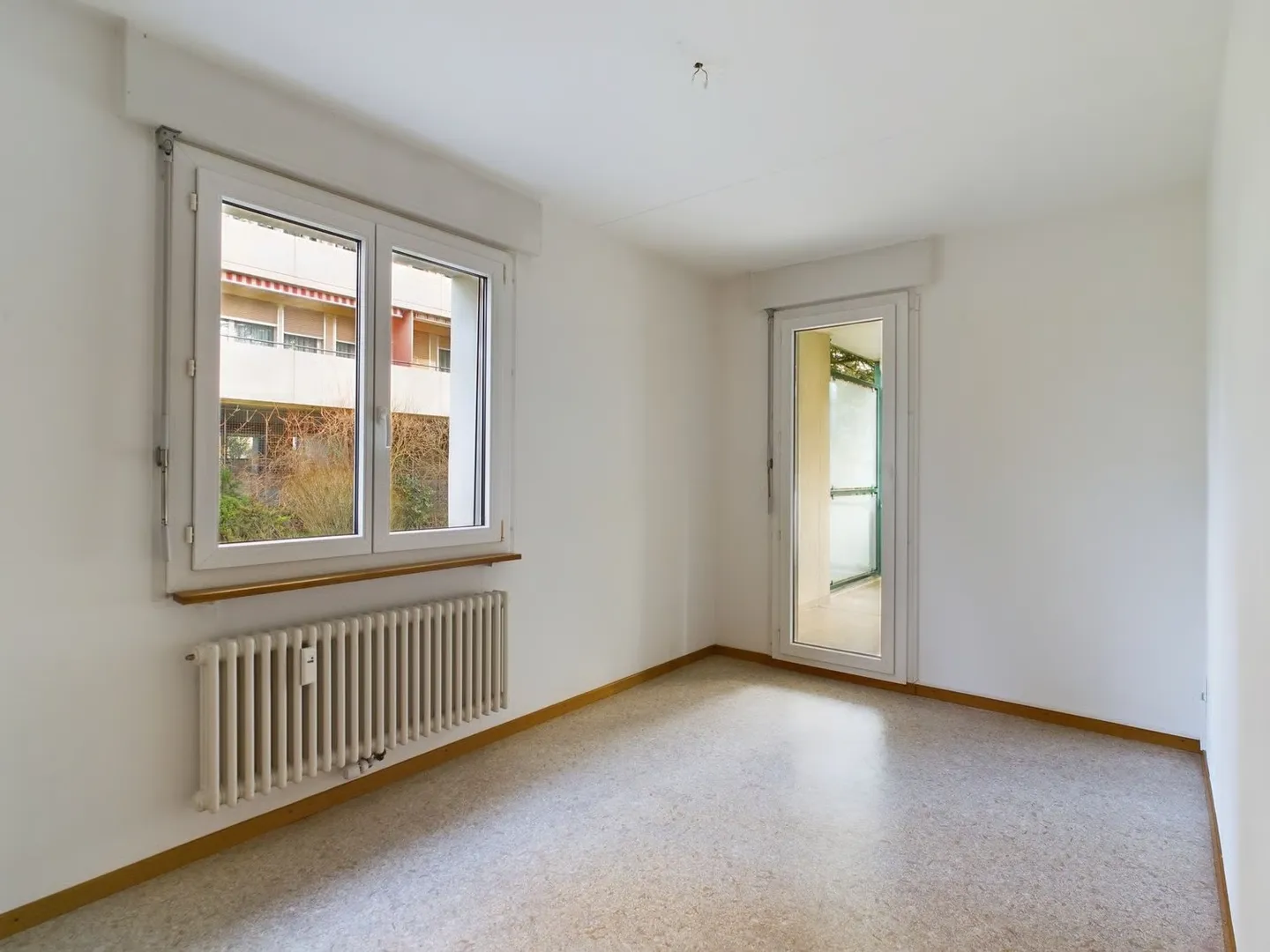 Appartement de 3 pièces dans un emplacement familial - Photo 7 sur 9