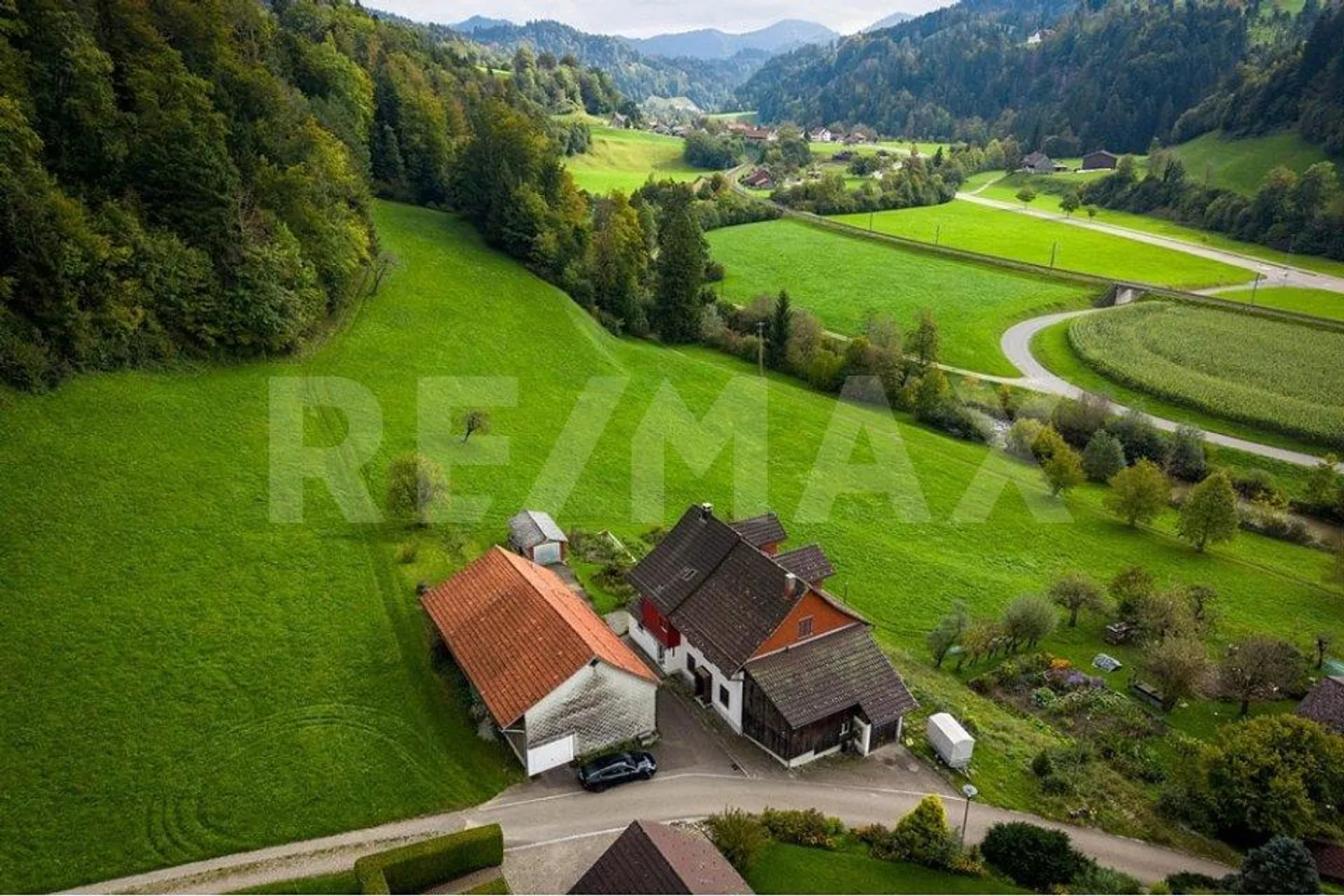 Maison individuelle à vendre - Photo 3 sur 13