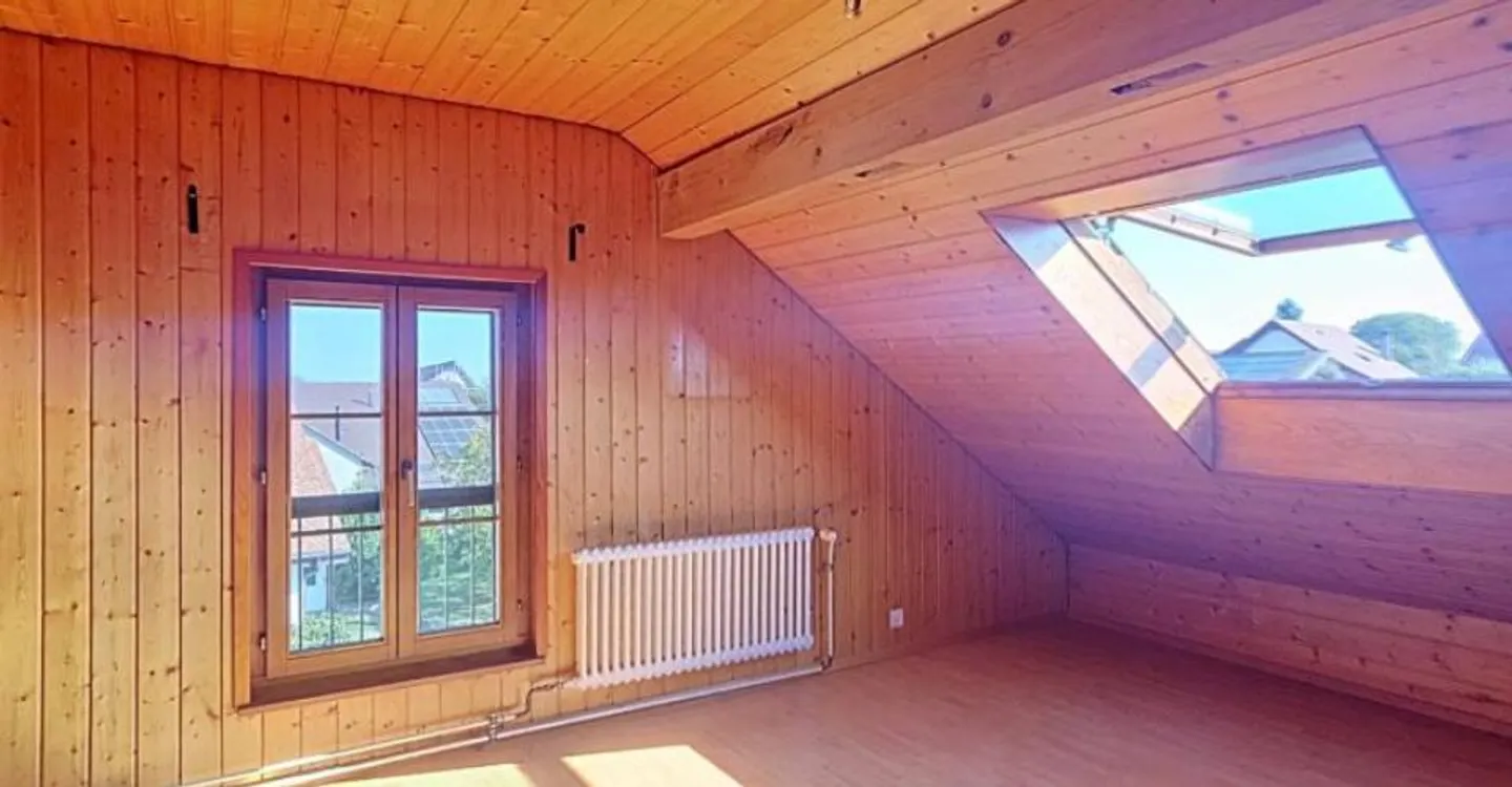 Superb duplex 3.5 rooms of 92 m² in the heart of Suchy - Photo 6 of 7