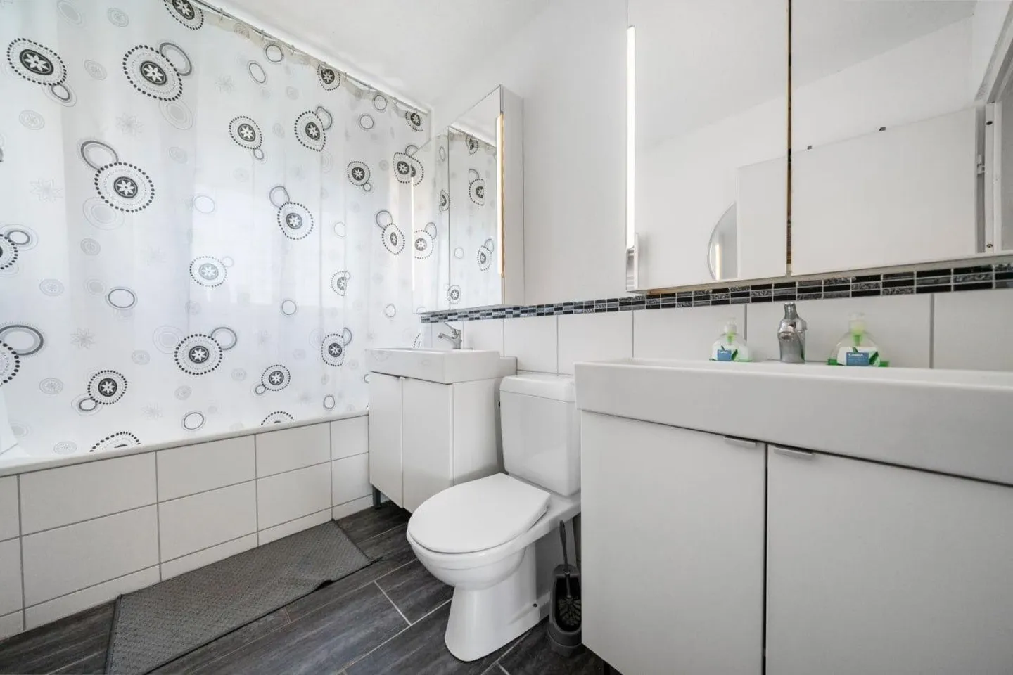 Condominium de 4,5 pièces dans un emplacement central - Photo 7 sur 10