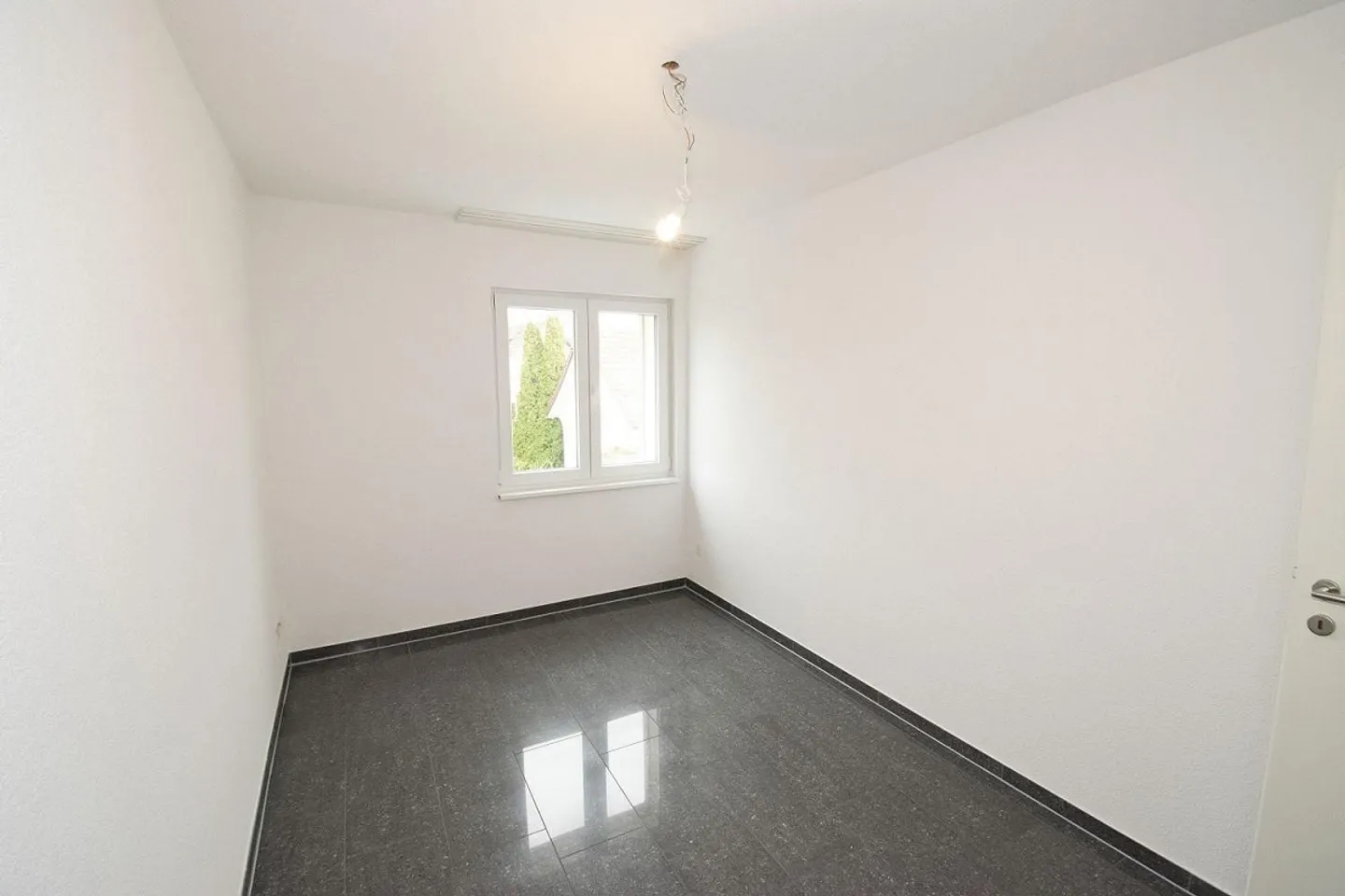 Moderne Wohnung in zentraler Lage - Foto 10 von 12