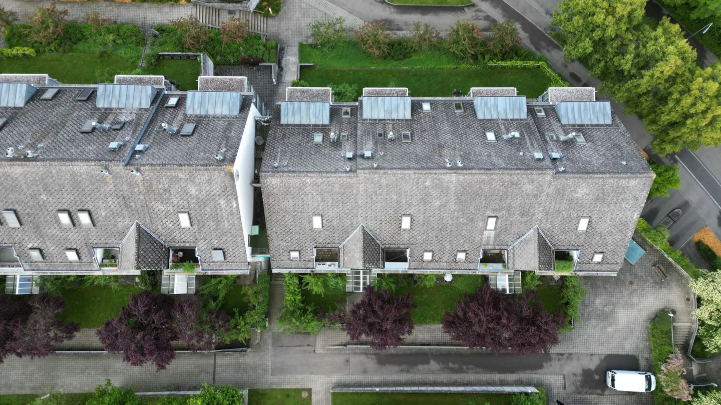 Ampio appartamento di 4,5 stanze con veranda accogliente - Foto 15 di 15