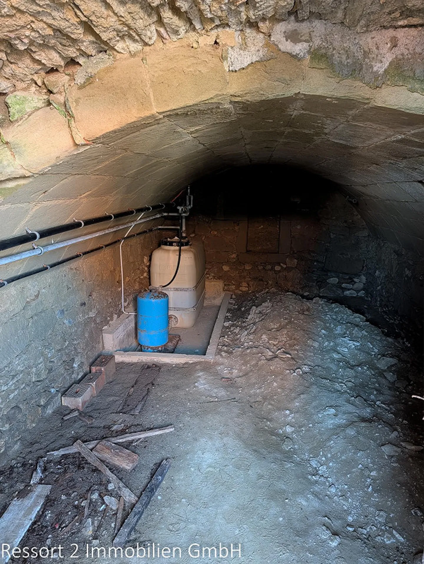 Biezwil - Ancien bâtiment avec jardin et besoins de rénovation - Photo 12 sur 28