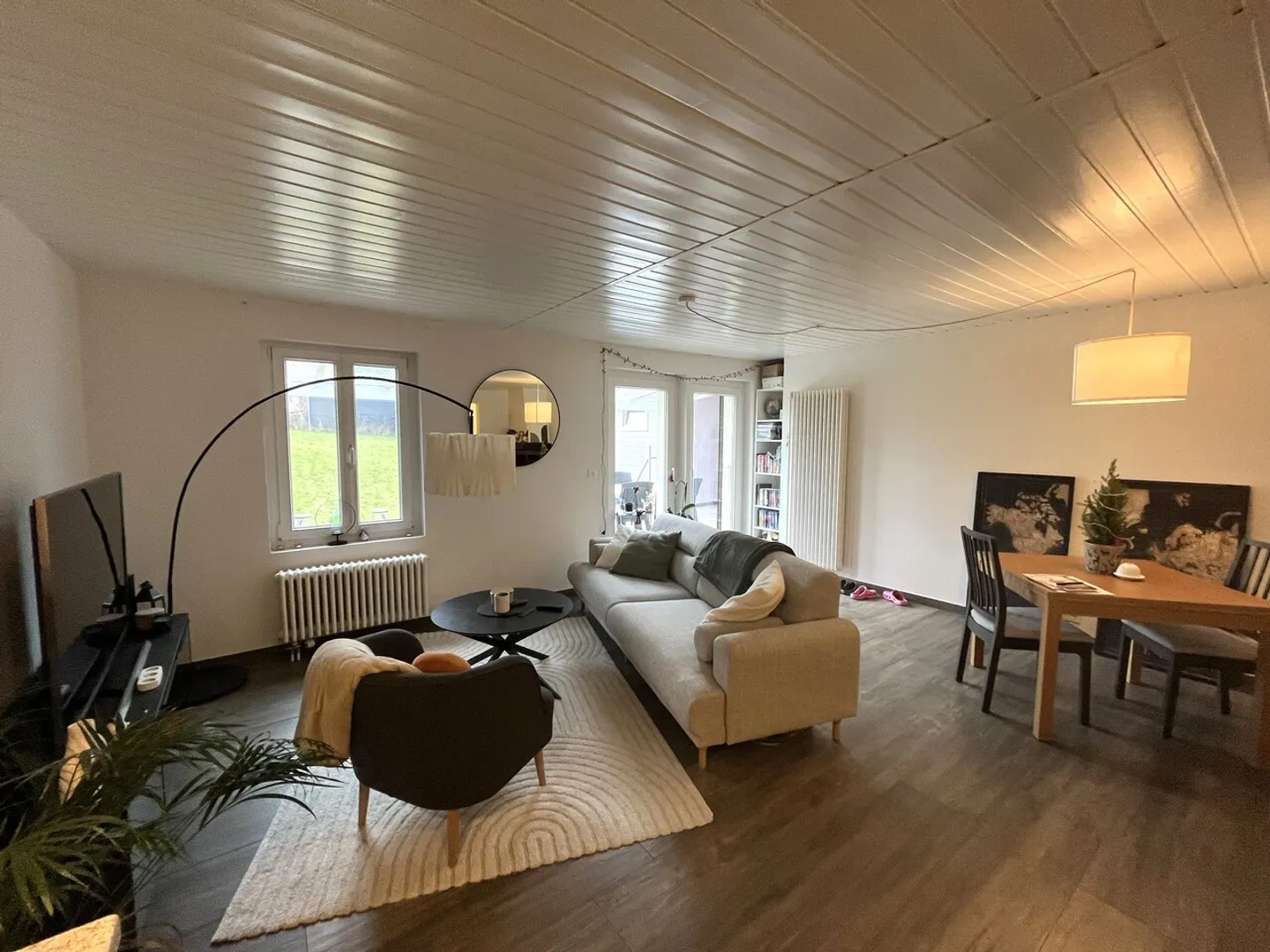 Beau 2.5 pièces avec terrasse et jardin à Poliez-le-Grand - Photo 2 sur 8