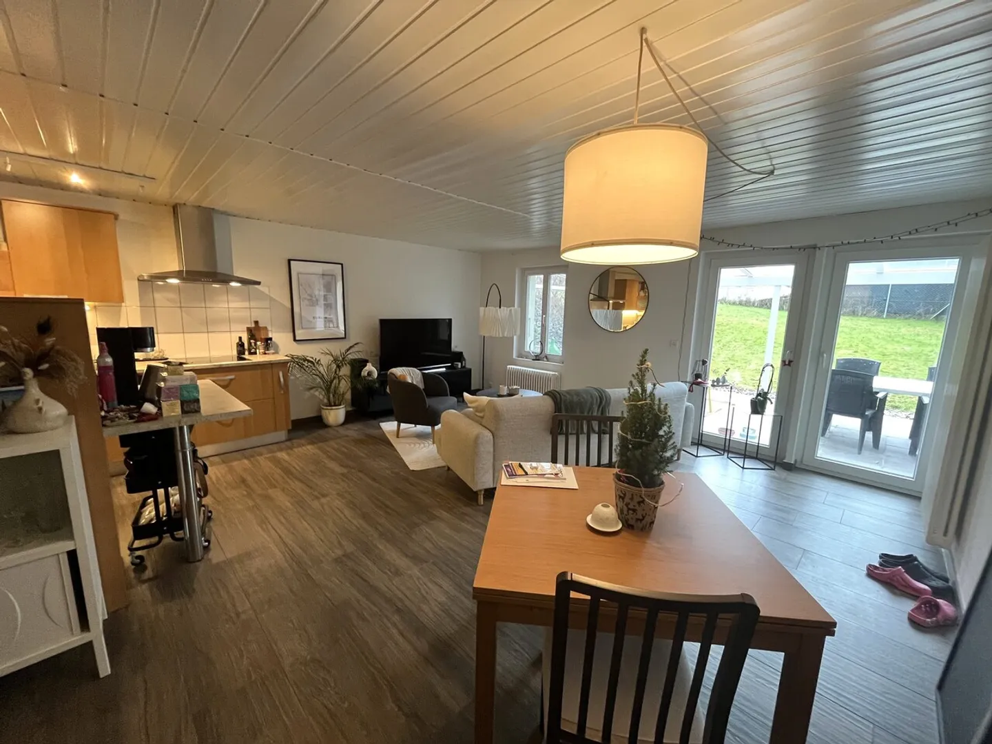 Beau 2.5 pièces avec terrasse et jardin à Poliez-le-Grand - Photo 4 sur 8